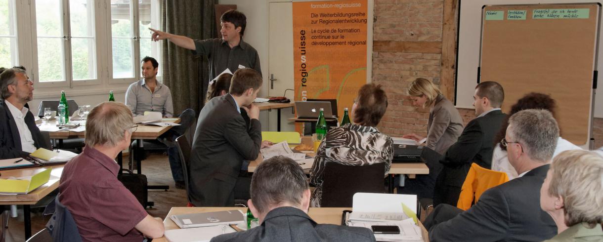 Weiterbildungs- und Vernetzungsveranstaltungen. Bild: regiosuisse.
